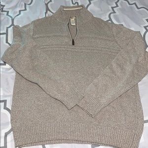 Men’s Sweater Medium (1/4 zip with collar)
